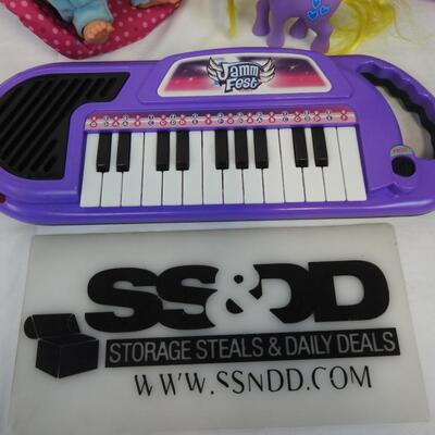 9 pc Kids Toys: Doll, Carrier, Horses, Sunglasses, Frozen Puzzle, Keyboard, Car
