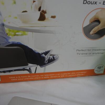 Prince Lionheart Soft Booster Seat, Bright Green, with Box