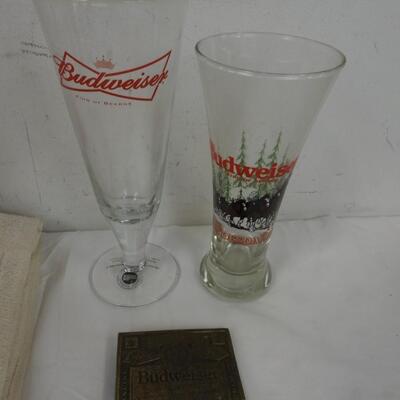 4 pc Budweiser, Budweiser Glasses, Budweiser Belt Buckle, Marlboro Towel