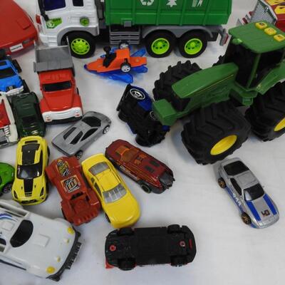 Lot toy Cars, Hot Wheels, Recycling Car, Tractor