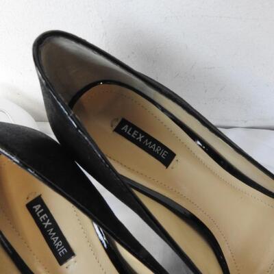 4 Pairs of Women's Shoes, Size 7, Partners, Alex Marie, Clanks Springers