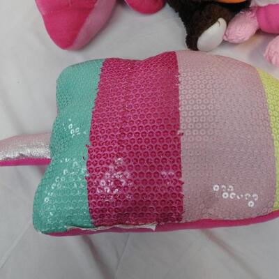 14 Stuffed Animals, Frogs, Rabbits, Pink Sharks