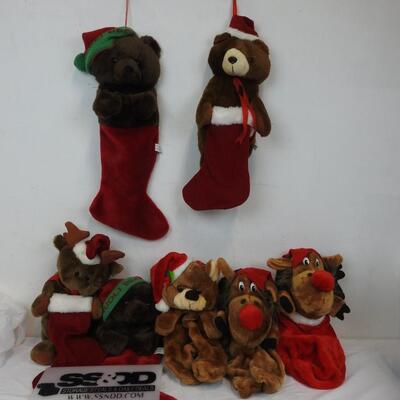 7 Stuffed Animal Xmas Stockings: 3 styles,  5 Bear and 2 Moose.