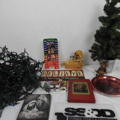 Holiday Lot: Small Christmas Tree, Christmas Lights, Reindeer Poopin' Pets, etc