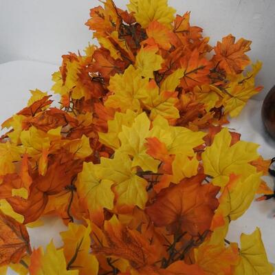 Fall Leaves Decor: Vase with Flowers & Leaves, Leaf Garland, Glass Bowl/Leaves