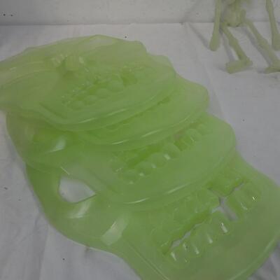 10pc Halloween Decor, Glow in the Dark Skulls, Headstones, Skeleton