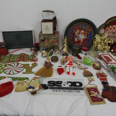 36 pc Christmas Holiday Decor: Trays, Ornaments, Wall Decor, Tablecloth, Tins