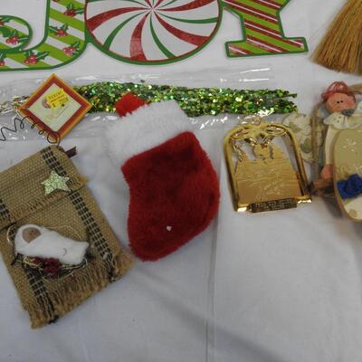 36 pc Christmas Holiday Decor: Trays, Ornaments, Wall Decor, Tablecloth, Tins
