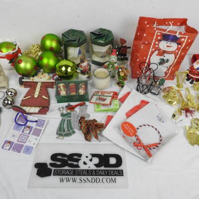 Christmas Lot: Gol Ornaments, Ceramic Figures, Gloves, Bells