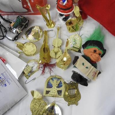Christmas Lot: Gol Ornaments, Ceramic Figures, Gloves, Bells