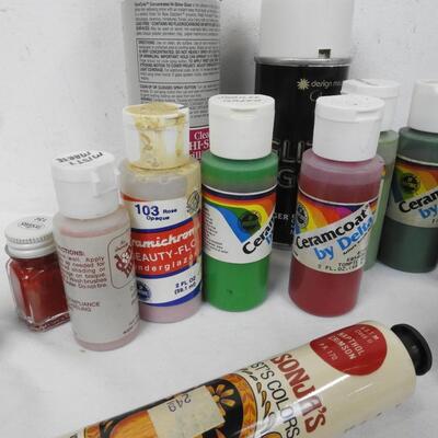 Lot of Paints and Brushes, Acrylic Paint