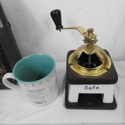 7+ pc Kitchen: 15 Yellow Divided Plates, Coffee Grinder, Wooden Tray