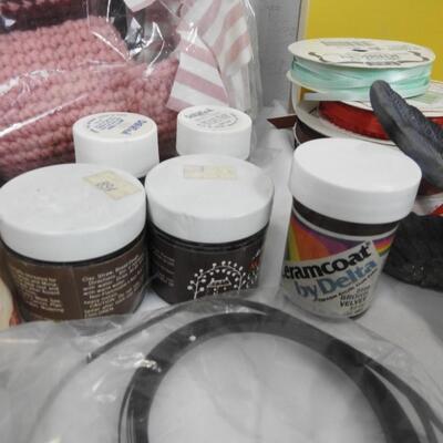 Craft Lot: Assorted Ribbon and Fabric, Eyelet Lace, Glitter Pen, Tracing Pad