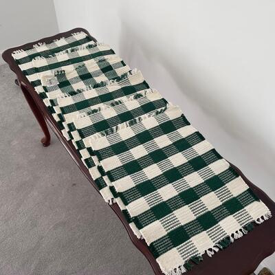 Placemats and Table Runner (SB-SW)