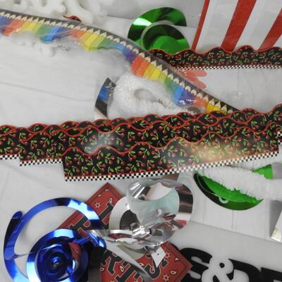Party Lot: Decoration, All Star Chip Bowl, Gift Bags, Snowflakes