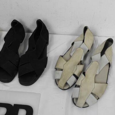 4 Pairs of Women's Shoes, Aerosole, Capezio, Size 6(1/2) - 7