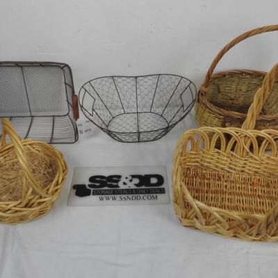 5 Baskets, 2 Metal Wire Baskets, 3 Wicker Baskets