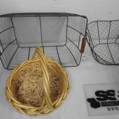 5 Baskets, 2 Metal Wire Baskets, 3 Wicker Baskets
