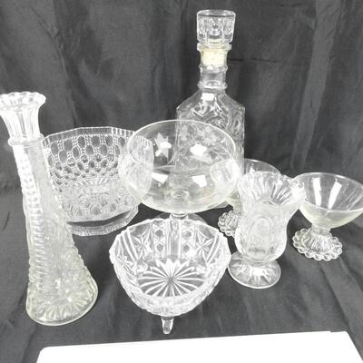8 pc Glass Items, 3 Glasses, 2 Dishes, 1 Bottle, etc