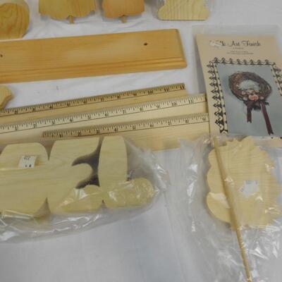 Assorted Wood Craft Cut Outs: 2 Stand, Noel Sign, Rulers, One Pamplet