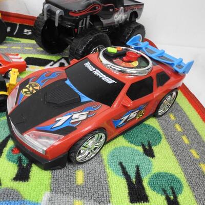 Toy Cars: Mellissa & Doug Play Rug, Wooden Cars, Dump Truck