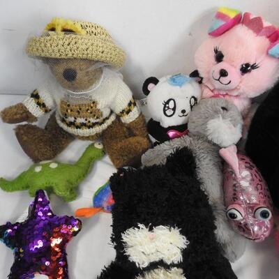 Lot of Stuffed Animals, Clown Fish Blanket/Tail, Bears, Jelly Cat, Unicorn