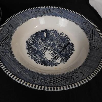 3 Blue Class Cottage Plates, 2 Blue and White Glass Bowls, Courier and Ives