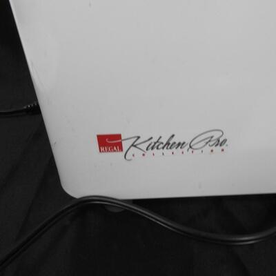Kitchen Pro Collection Regal Breadmaker, Tested, Works