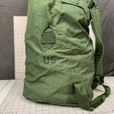 #50 US Army Duffle Bag/ Backpack