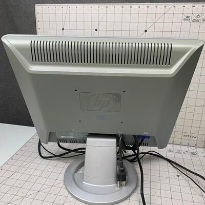 #102 HP Computer Monitor