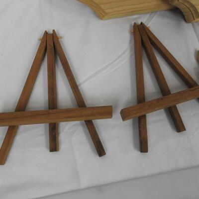 Lot of Unused Craft Wood, 3 Bandanas, Easels - New