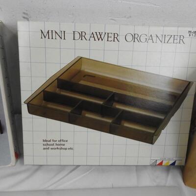 3 pc Office, Mini Drawer Organizer, Calendar Holder, Squirrel Nuts Decor - New