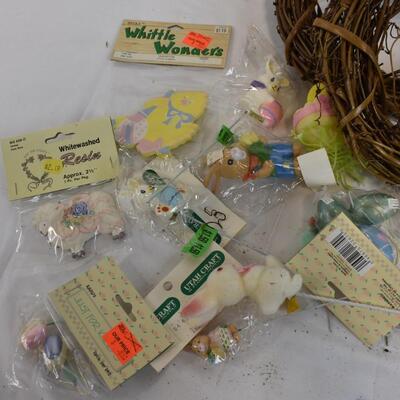 Easter Decor: 6 Grapevine Small Wreaths, Small Figurines: Bunnies, Crafts - New