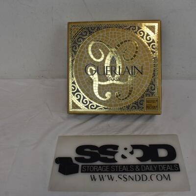 Guerlain Paris Purfume/Personal Care Gift Set, Shampoo, Purfume, Bar Soap - New