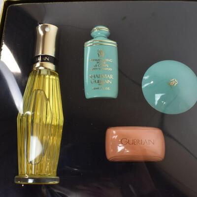 Guerlain Paris Purfume/Personal Care Gift Set, Shampoo, Purfume, Bar Soap - New