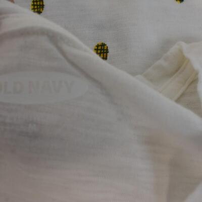 Peanuts Small Shirt, 2 Old Navy Med Shirts, Wet Seal Blue Bell Med Pants - New