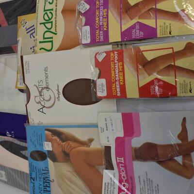 20 Pantyhose and Panties Ladies Apparel, Medium, Shapely, Size A - New
