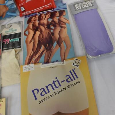 20 Pantyhose and Panties Ladies Apparel, Medium, Shapely, Size A - New