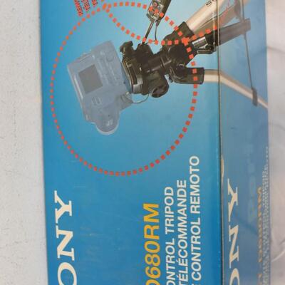 Sony VCT-D680RM Remote Control Tripod Stand For Photography - New