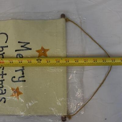 Santa Wall Decor Hanging. Canvas/Plastic "Merry Christmas" Lights Up - New