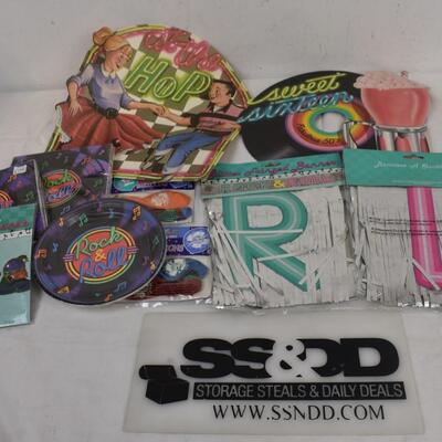 Rock & Roll Party Decorations: Napkins, Plates, Banners, Posters, Balloons - New