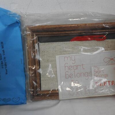 Heart Felt Design Frame, 2 Wooden 5 Assorted Photo Frames, 9 x 8 Frames - New