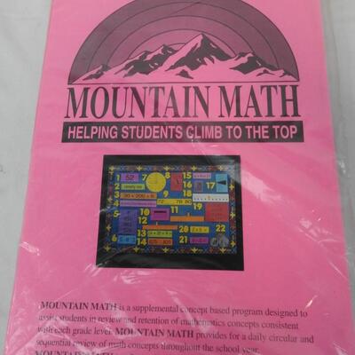 Teaching Materials: 2nd Grade Mountain Math, Chalk Board Placemats - New