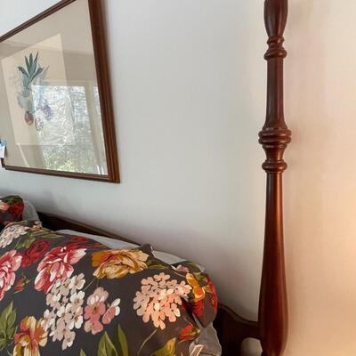 Four poster king bed