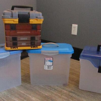 Set of Plastic Travel Bins