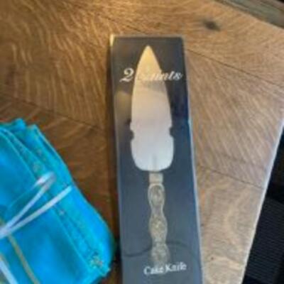 Cake Knife Set + Linen Napkins