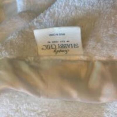 Set of 2 Twin White Fleece Blankets