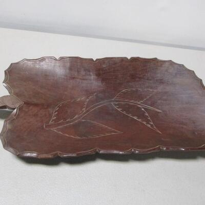 Vintage Wood Leaf Table Breadboard Centerpiece