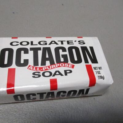 Vintage Fels-Naptha Heavy Duty Laundry Bar Soap & Colgate's Octagon Soap