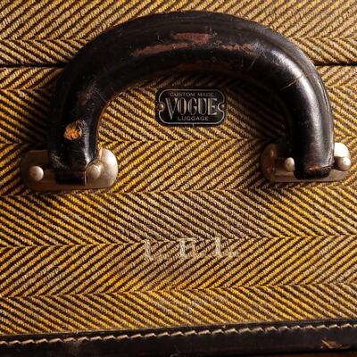 Lot 5: Vintage VOGUE Custom Travel Suitcase Home DecÃ³r